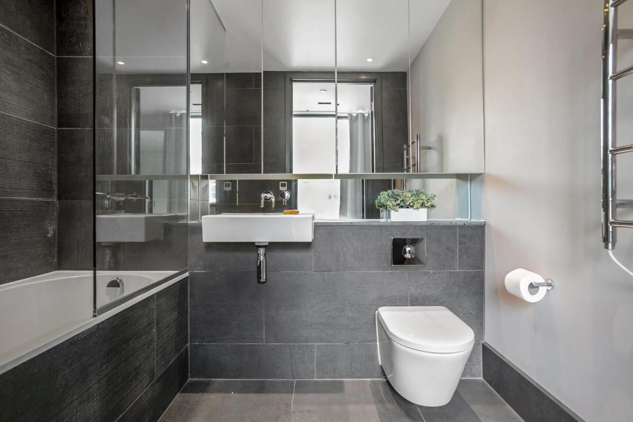 New Build-air Con-2 Bedroom-two Bathrooms Apartment *